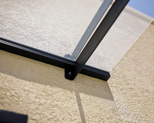 ���� ���