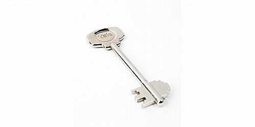 ���� ����� ����� 90100143 Yale