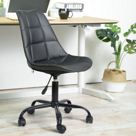 כיסא מרופד HIGOS דמוי עור שחור HOMAX כיסא מרופד HIGOS דמוי עור שחור HOMAX