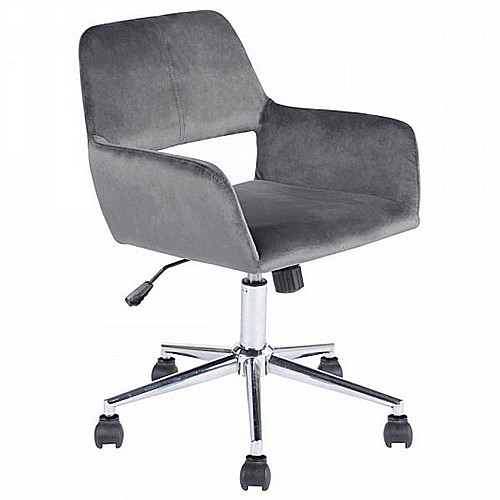 ���� ����� ����� ���� ROSS