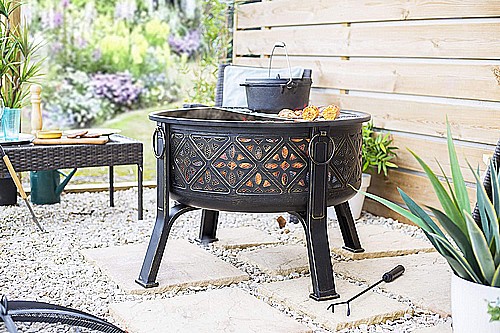 ����� ��  Firepit  