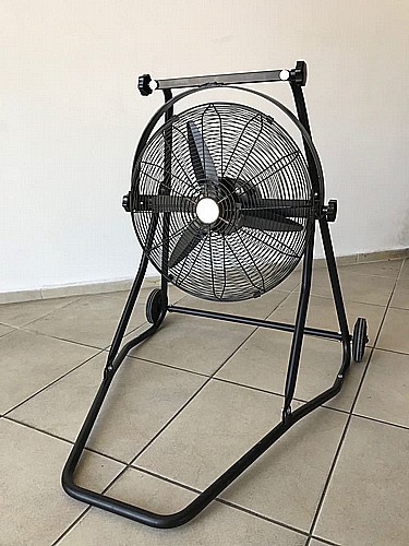 ������ 